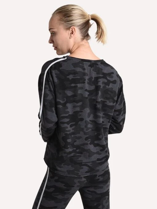 Sundry Camo Cut Off Sweatshirt -Clothing Line Store 05r f23t11 charcoalalt2