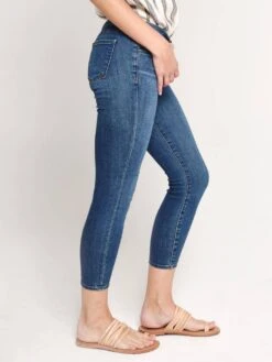 J Brand 9236 Low Rise Crop Skinny Jean -Clothing Line Store jb000374 lovesickalt2